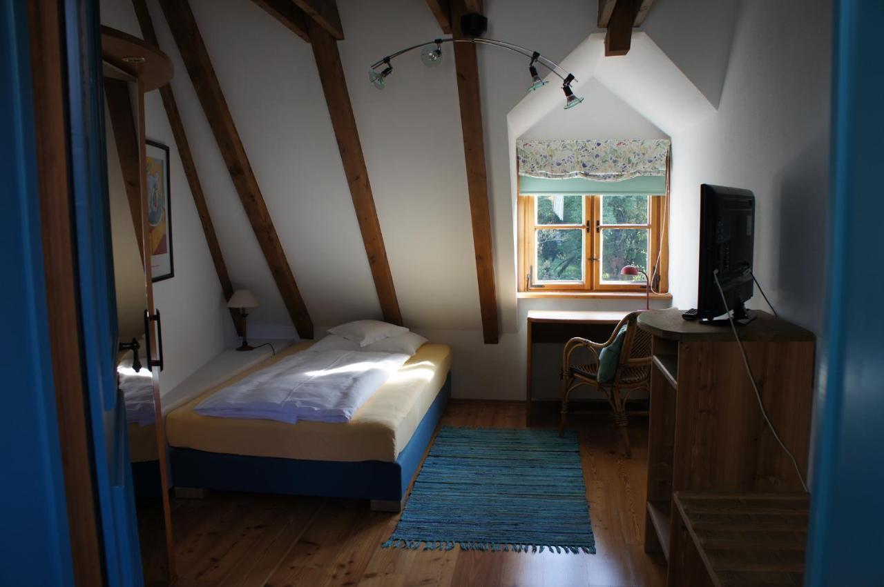 Hotel Schwarzer Adler Erlangen Zewnętrze zdjęcie